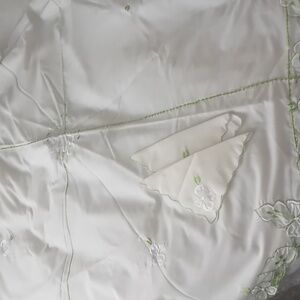 56" round vtg tablecloth.